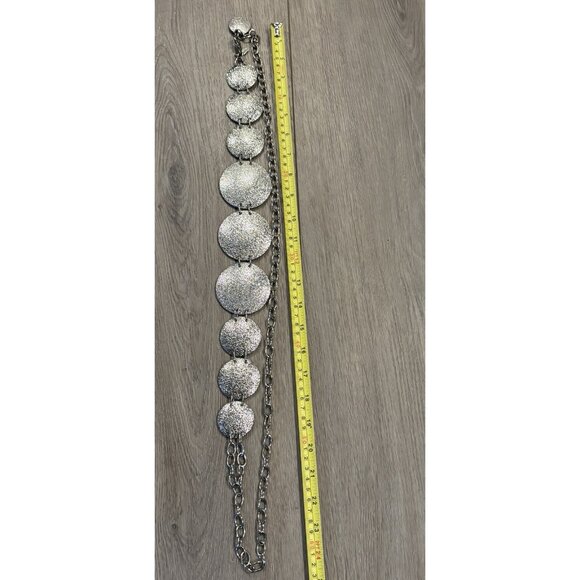 Chicos Silver Toned Concha Statement Belt XL - Picture 5 of 6